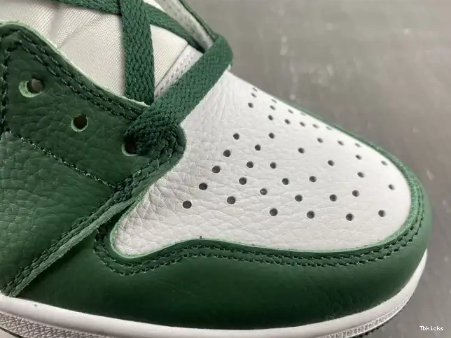 Cheap TBK OG Air DZ5485-303 Gorge High Green 1 Jordan 0430